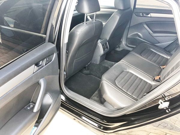 142 Volkswagen Passat B8 чорний 