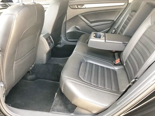142 Volkswagen Passat B8 чорний 