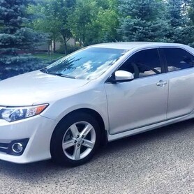 148 Toyota Camry V50 срібляста - авто на весілля у Києві - портфоліо 6