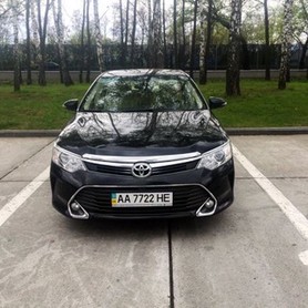 151 Toyota Camry V55 чорна 2016 - авто на весілля у Києві - портфоліо 3