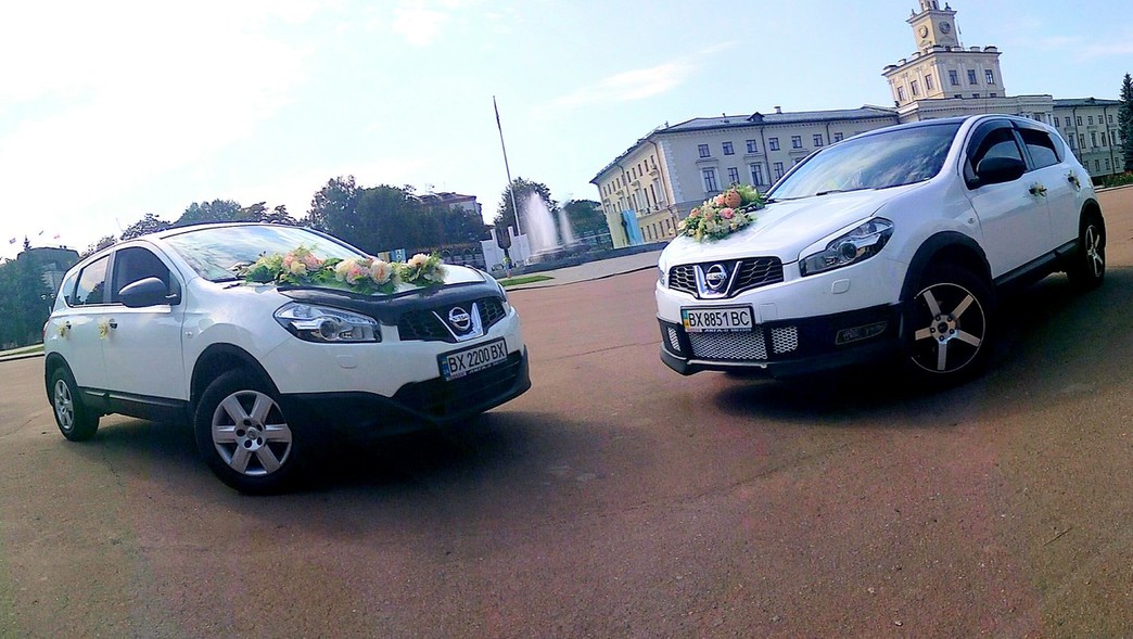 NISSAN 