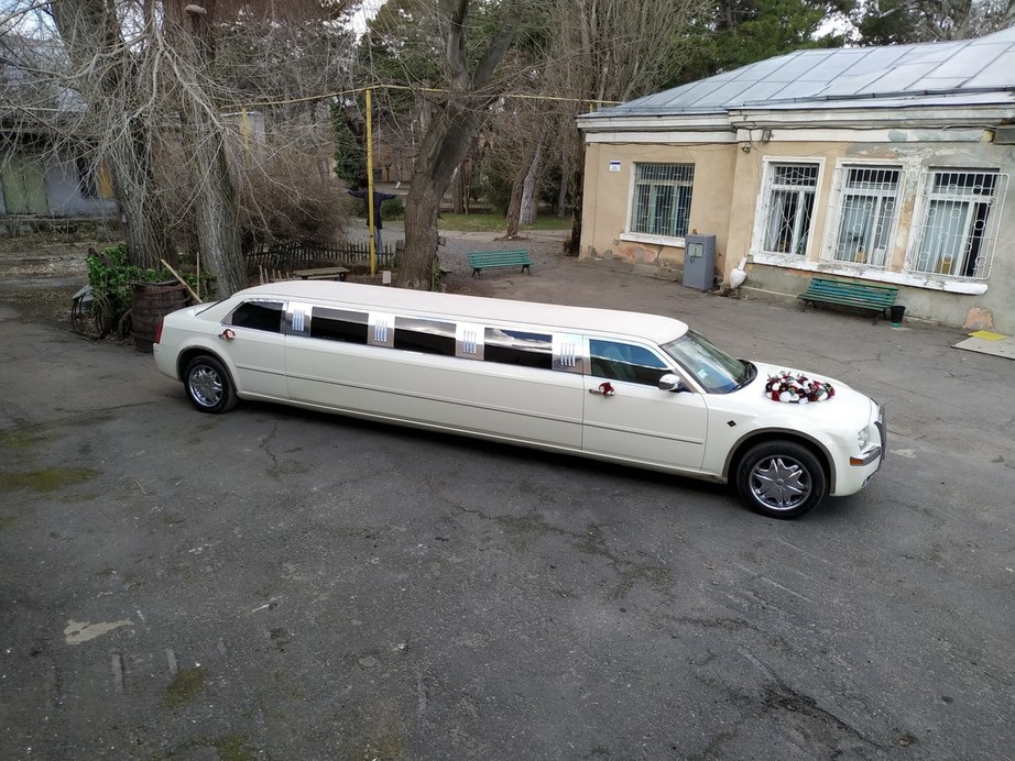 Chraisler 300 C 
