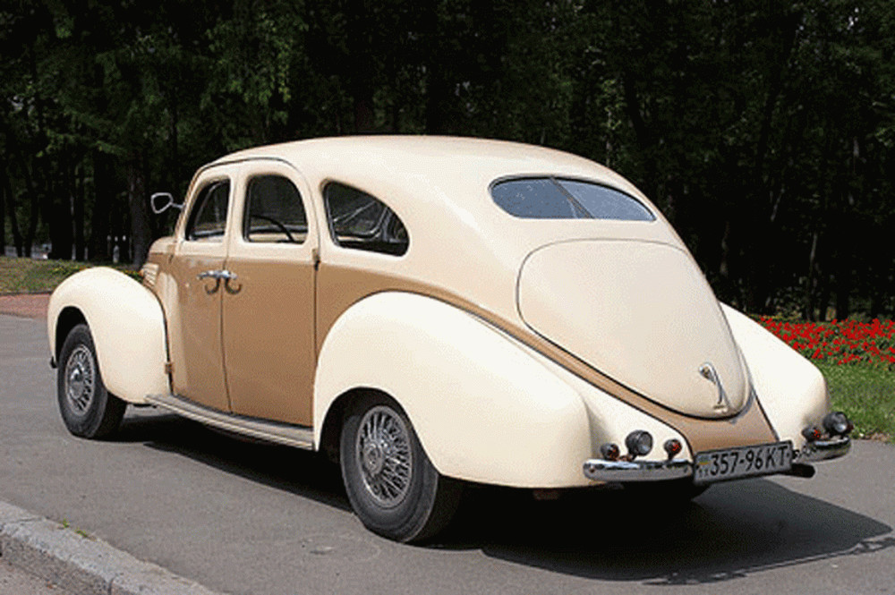 199 Ретро автомобіль Lincoln Zephyr 