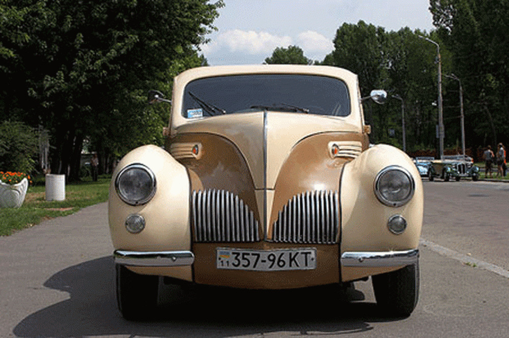 199 Ретро автомобіль Lincoln Zephyr 