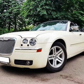 220 Кабріолет Chrysler 300C білий - авто на весілля у Києві - портфоліо 3