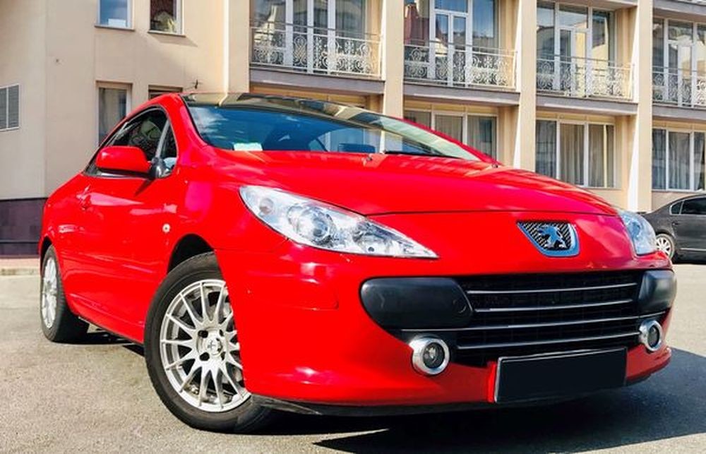 320 Кабріолет Peugout 307cc red 