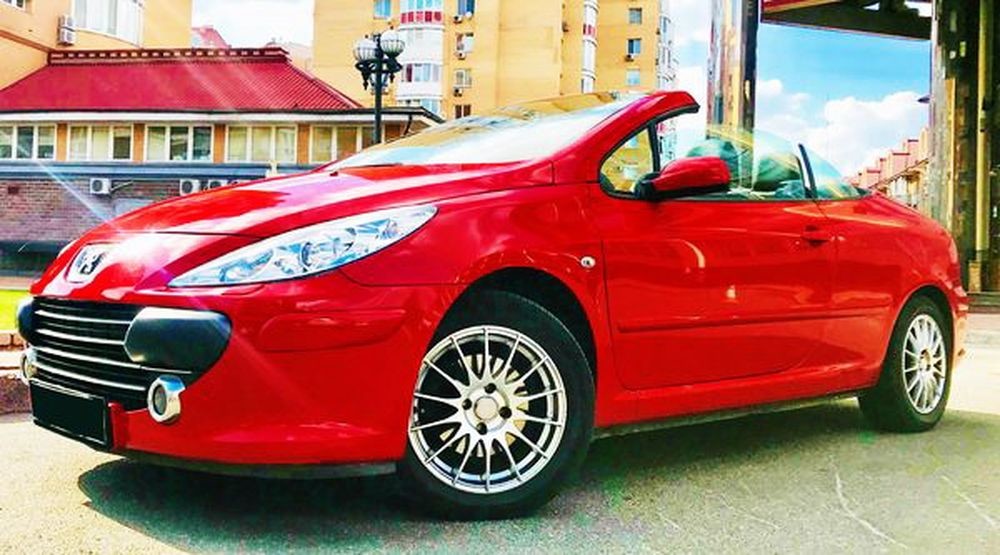 320 Кабріолет Peugout 307cc red 