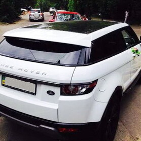 240 Позашляховик Range Rover Evoque Coup - авто на весілля у Києві - портфоліо 2