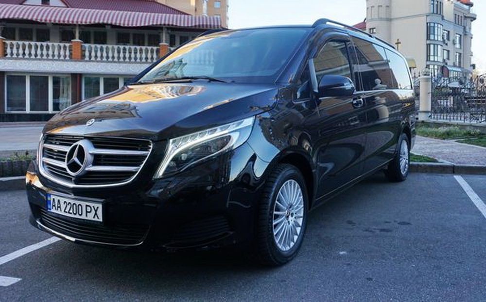 272 Мікроавтобус Mercedes-Benz V-class 2018 рік 