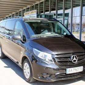 279 Мікроавтобус Mercedes Vito 447 - авто на весілля у Києві - портфоліо 1
