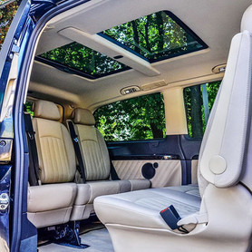 285 Мікроавтобус Mercedes Viano - авто на весілля у Києві - портфоліо 6