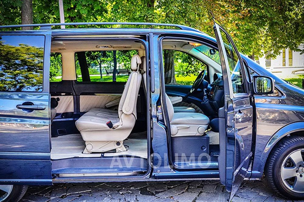 285 Мікроавтобус Mercedes Viano 