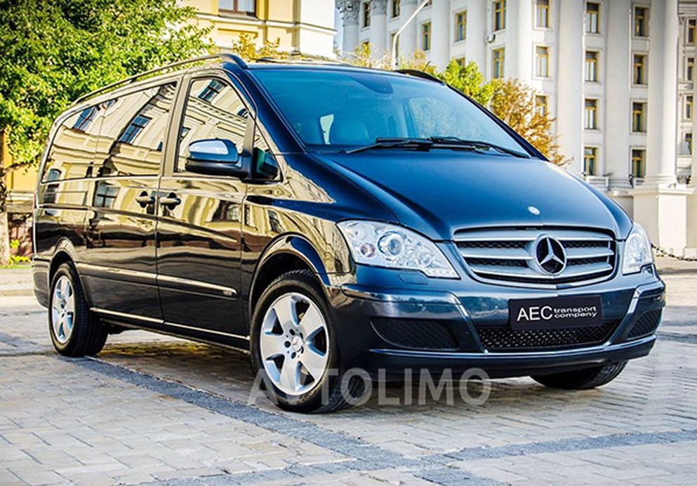 285 Мікроавтобус Mercedes Viano 