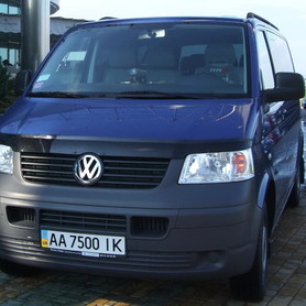 293 Мікроавтобус Volkswagen T5 Caravelle - авто на весілля у Києві - портфоліо 2