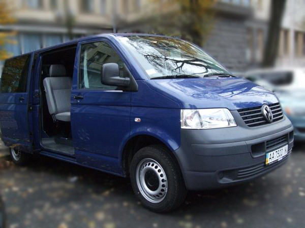 293 Мікроавтобус Volkswagen T5 Caravelle 