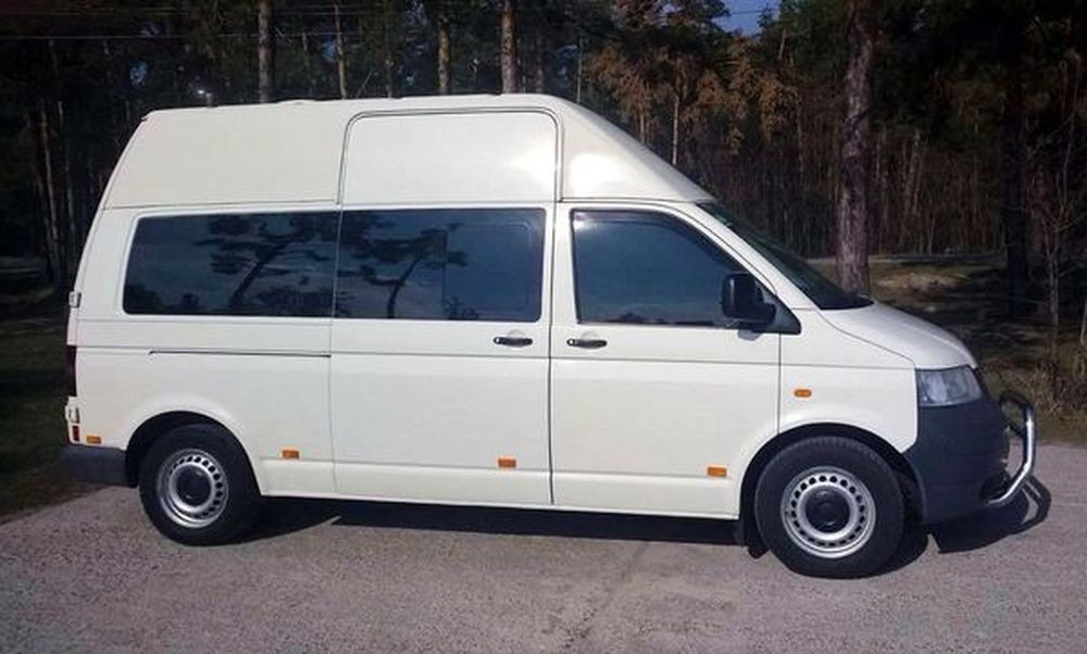 294 Мікроавтобус Volkswagen T5 на 10 місця 