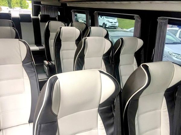 308 Мікроавтобус Mercedes Sprinter чорний оренда 