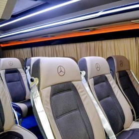 312 мікроавтобус Mercedes Sprinter - авто на весілля у Києві - портфоліо 6