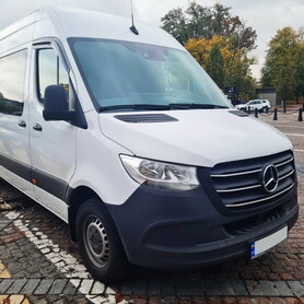 318 Мікроавтобус Mercedes Sprinter - авто на весілля у Києві - портфоліо 2