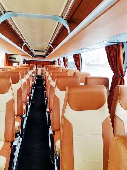 331 Автобус Neoplan 116 білий 
