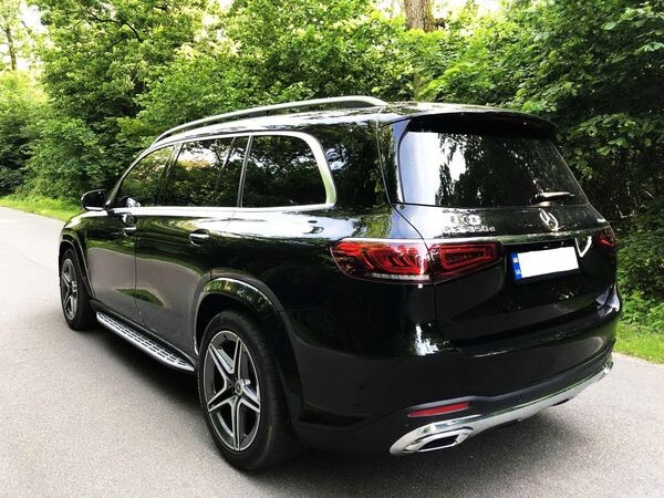 096 Позашляховик Mercedes GLS 350d 2021 рік чорний 
