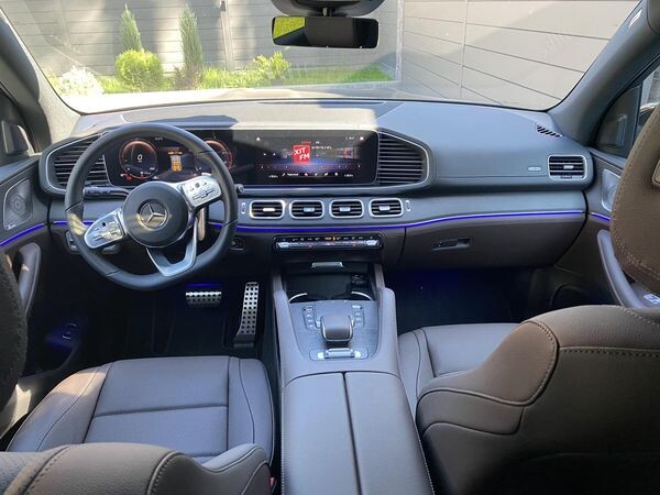 096 Позашляховик Mercedes GLS 350d 2021 рік чорний 