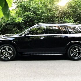 096 Позашляховик Mercedes GLS 350d 2021 рік чорний - авто на весілля у Києві - портфоліо 2