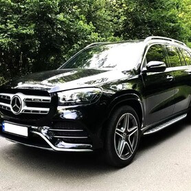 096 Позашляховик Mercedes GLS 350d 2021 рік чорний - авто на весілля у Києві - портфоліо 1