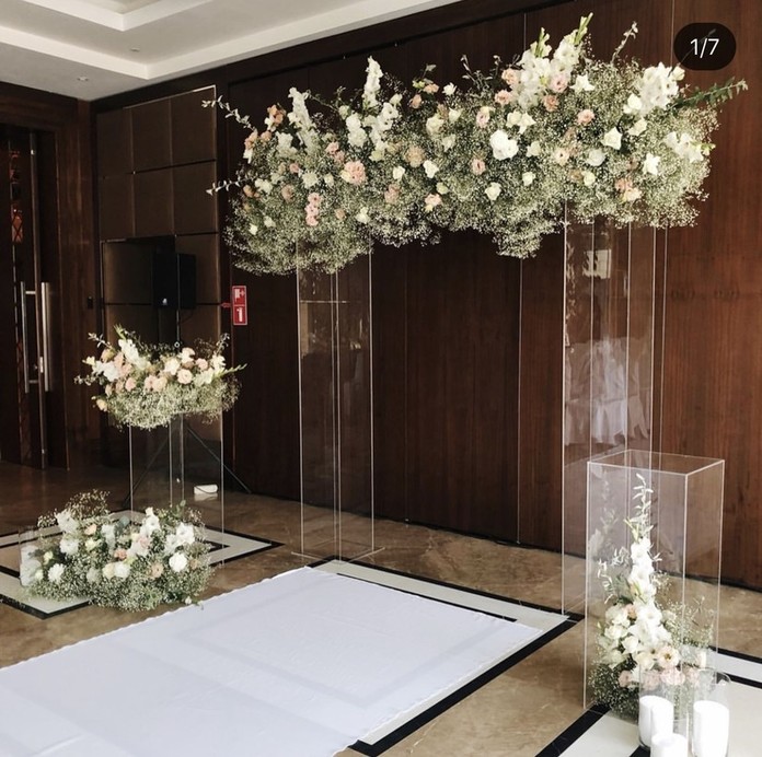 Menta Floral Design