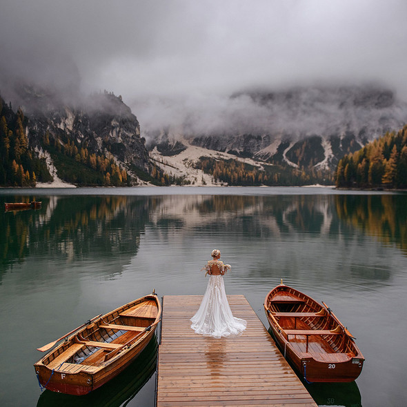 Thaddaeus & Lisa. Lago di Braies. Italy - фото №1