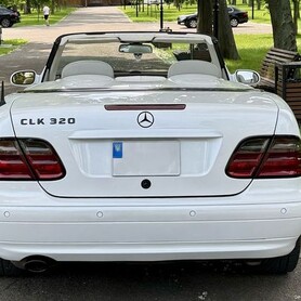 113 Mercedes-Benz 208 clk cabrio білий - авто на весілля у Києві - портфоліо 6