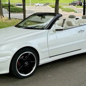 113 Mercedes-Benz 208 clk cabrio білий - авто на весілля у Києві - портфоліо 3