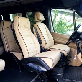 275 Mercedes Sprinter сріблястий 20 місць - авто на весілля у Києві - портфоліо 6