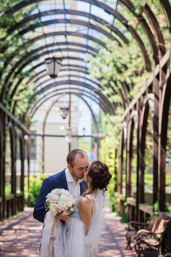 Володимир та Вікторія - ніжне весілля під гаслом SolodkoWedding - фото №16