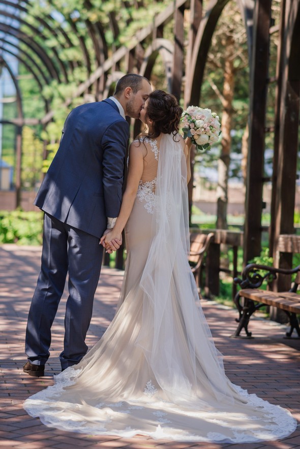 Володимир та Вікторія - ніжне весілля під гаслом SolodkoWedding - фото №14