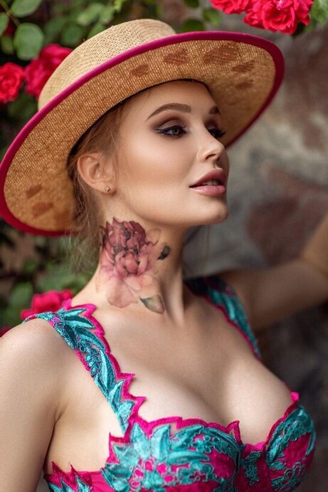Аня Бобровникова