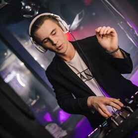 Вeдущий с Диджeeм - музиканти, dj у Южному - портфоліо 6