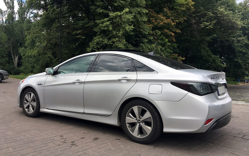 Хюндай Соната Hybrid 
