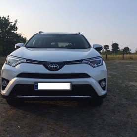Toyota RAV4 LIMITED - авто на весілля у Броварах - портфоліо 4