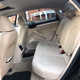 Volkswagen PASSAT B7 - авто на весілля у Броварах - портфоліо 4