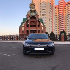 Volkswagen PASSAT B7 - авто на весілля у Броварах - портфоліо 5
