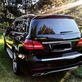 361 Позашляховик Mercedes GLS 350d AMG 2017 чорний - авто на весілля у Києві - портфоліо 2