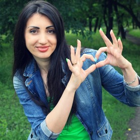 Ксения  Чери