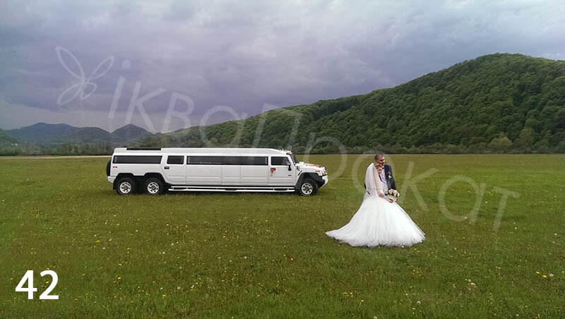 Лімузин Hummer H2 Хамер Н2 в Чернівцях 