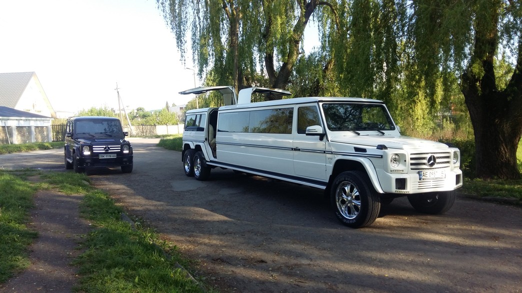 Лімузини в Чернівцях 