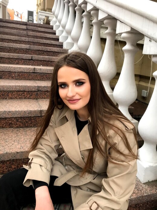 Евгения Саржанова