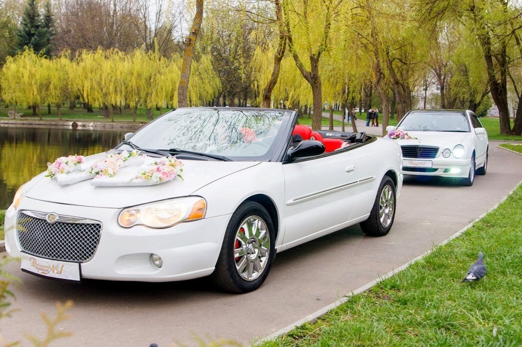 прокат авто на весілля Седани ауді бмв мерседес кр 