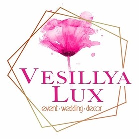 Vesillya Lux