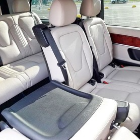 363 Mercedes-Benz V-class мікроавтобус чорний - авто на весілля у Києві - портфоліо 2