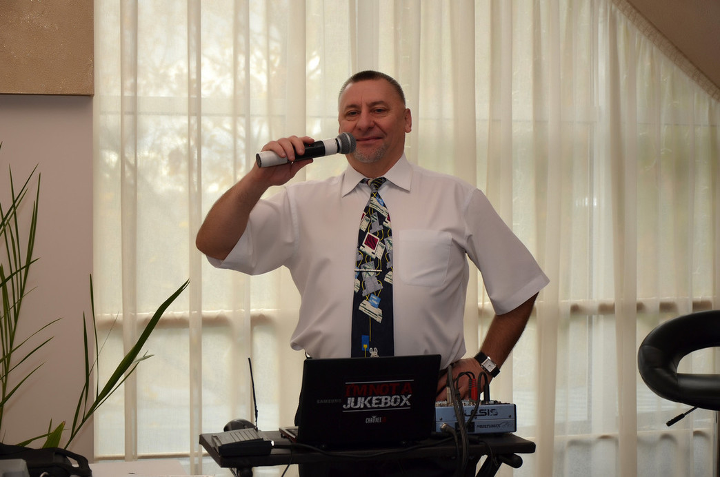 Владимир Адамов